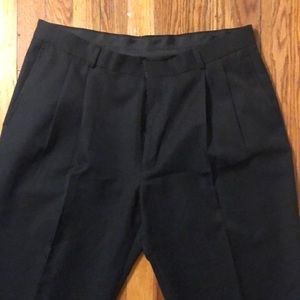 Haggar Black 38/32 dress pants 👖